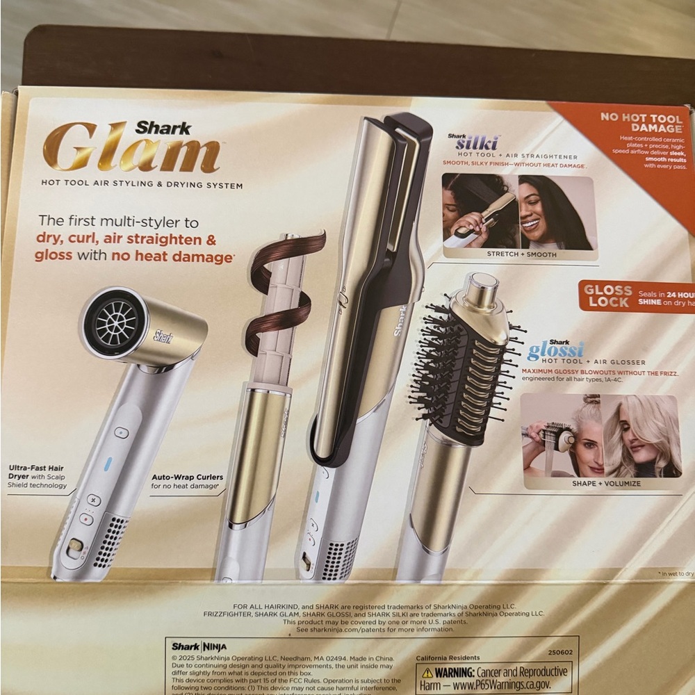 Shark Glam Multi-Styler in Gold and Silver